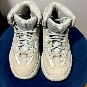 Adidas Yeezy Desert Boot (Salt) : Size 7.5